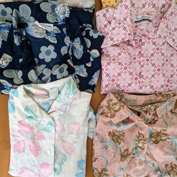 Vintage 70s 80s 90s Lot of 16 Printed Shirts Blouses Resale VTG Grandma Floral - Picture 2 of 6